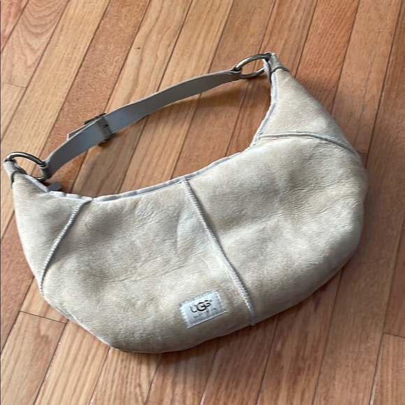 UGG tan suede Shoulder Bag with fur lining - Picture 1 of 9